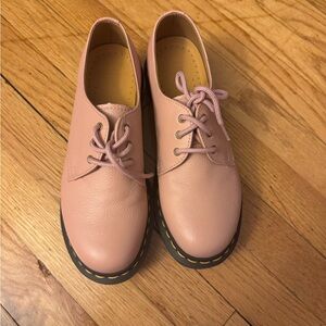 Women's Pink Leather Shoes Dr. Martens